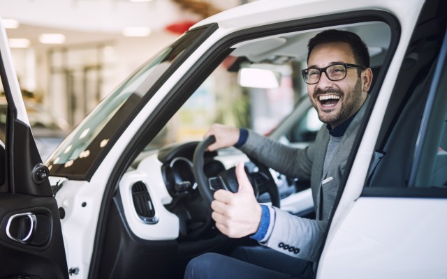 TEAM GREEN PROMOTES ELECTRIC VEHICLES